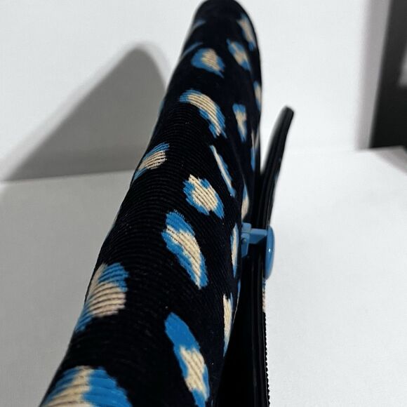 Marc Jacobs Abstract Leopard Print Corduroy Flap Clutch Blue Beige Button - Picture 10 of 16